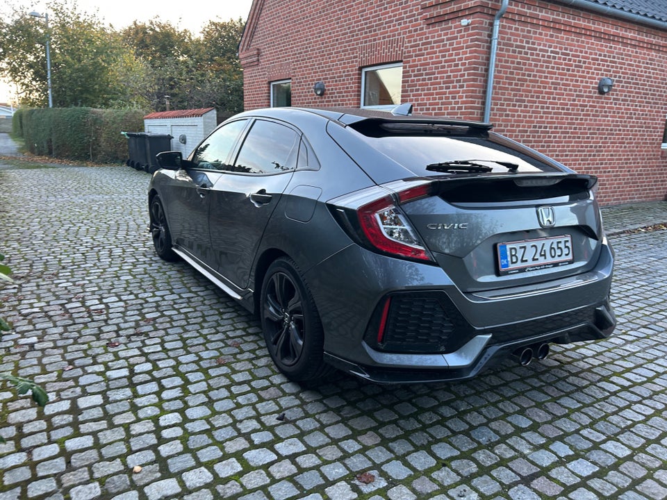 Honda Civic 1,5 VTEC Turbo Sport CVT 5d