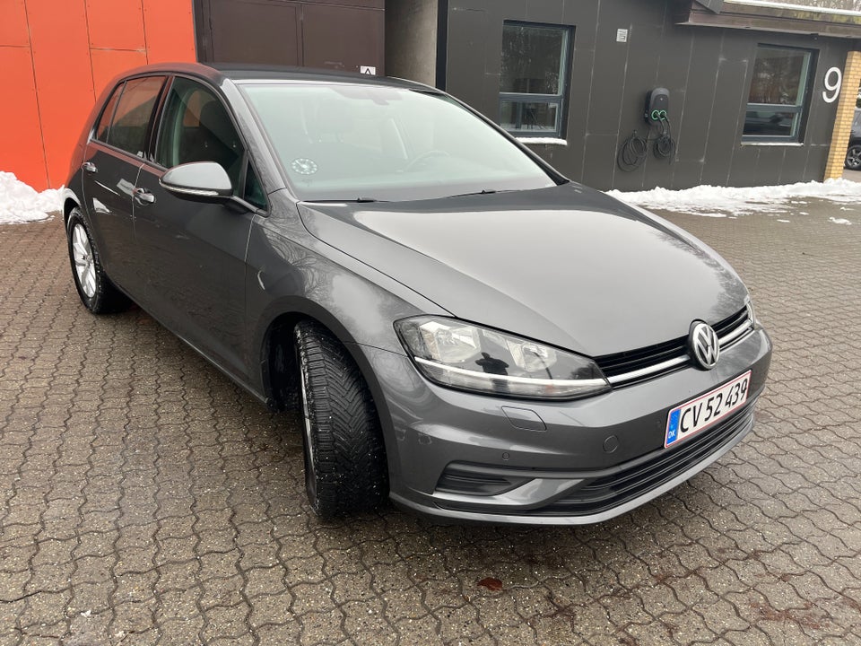 VW Golf VII 1,0 TSi 85 Trendline 5d