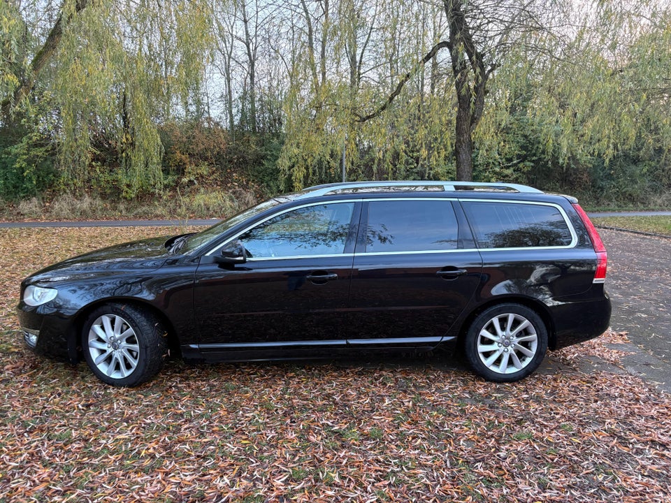 Volvo V70 2,0 D4 181 Summum aut. 5d