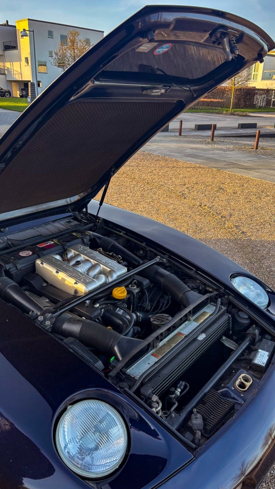 Porsche 928 5,4 GTS aut. 3d