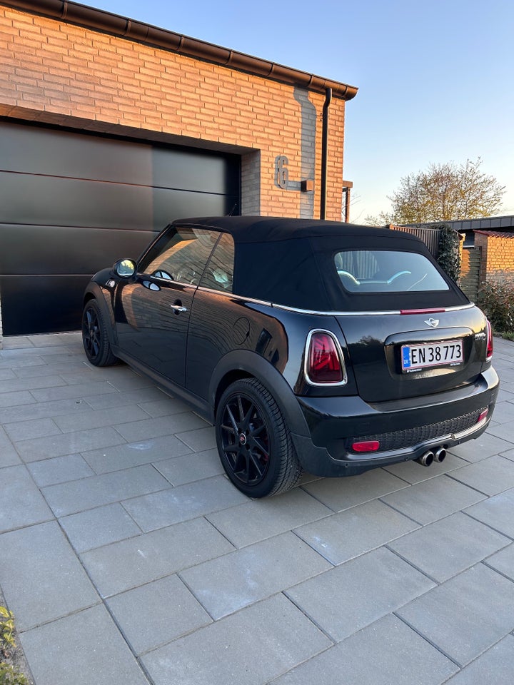 MINI Cooper S 1,6 Cabriolet 2d