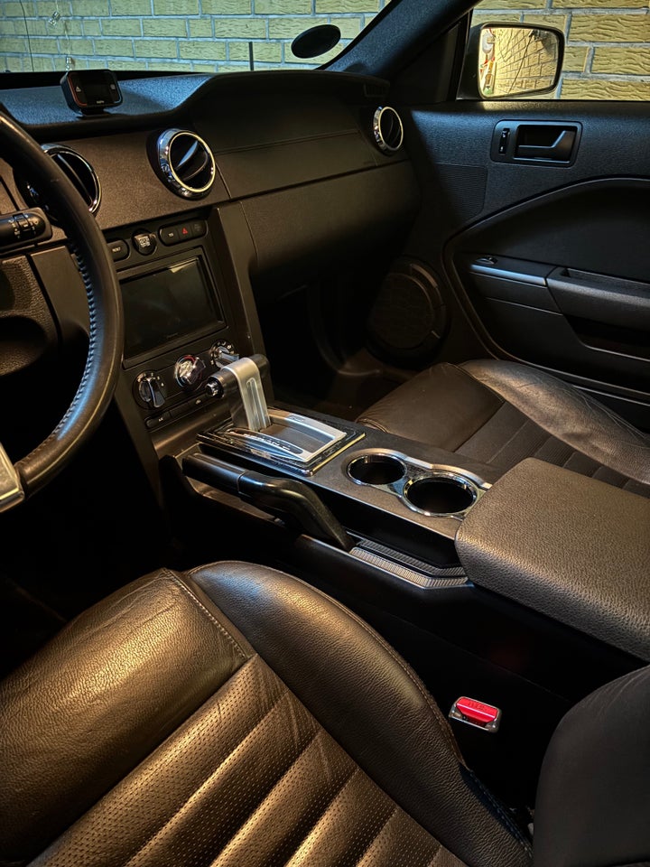 Ford Mustang 4,6 GT Coupé aut. 2d