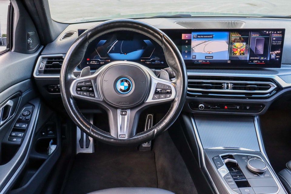 BMW 330e 2,0 Touring M-Sport aut. 5d