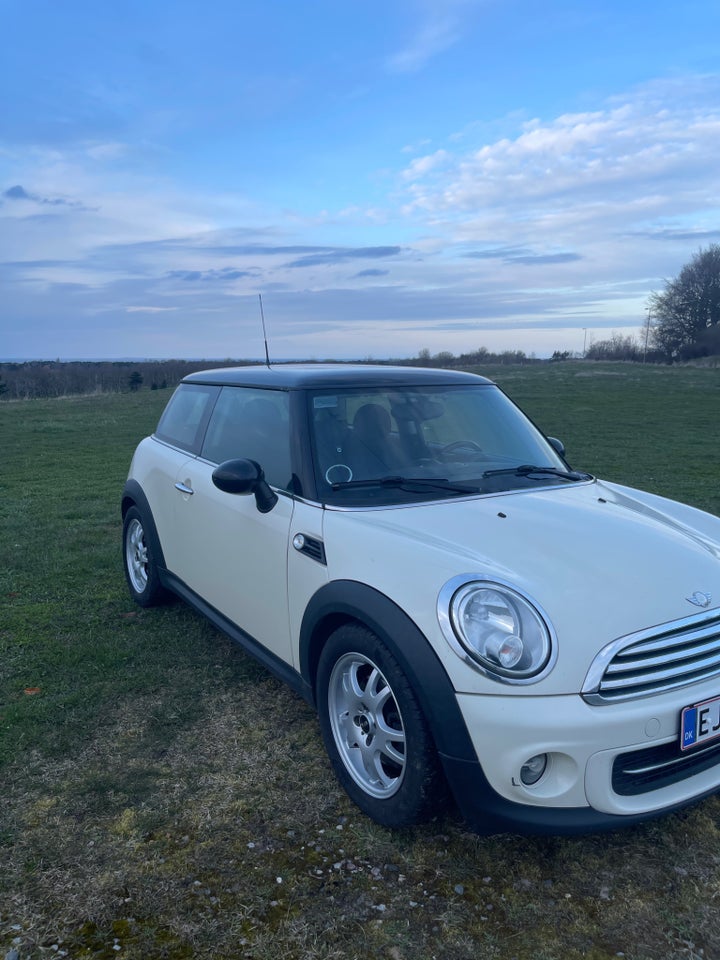 MINI Cooper 1,6 aut. 3d