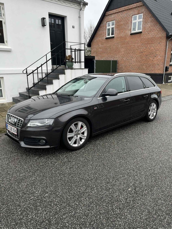Audi A4 1,8 TFSi 160 S-line Avant 5d