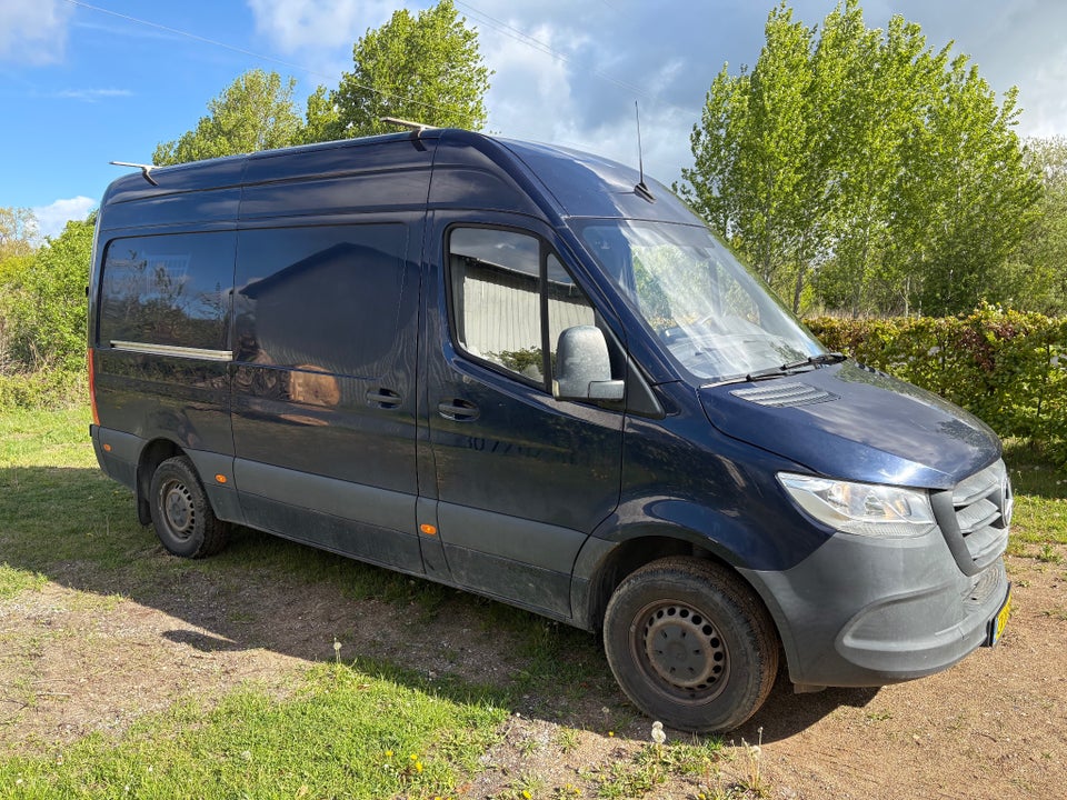 Mercedes Sprinter 319 3,0 CDi A2 Kassevogn aut. RWD