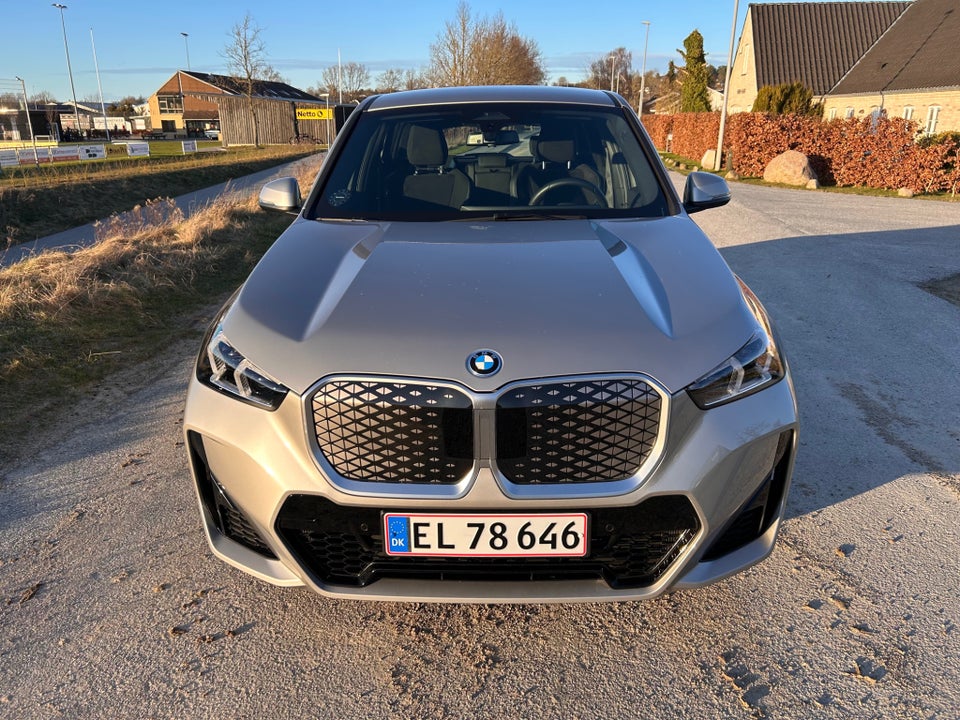 BMW iX1 eDrive20 M-Sport 5d