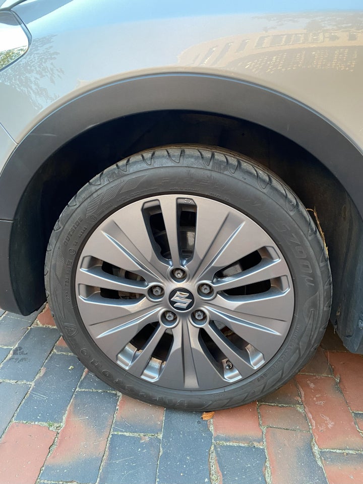 Suzuki S-Cross 1,6 Active CVT 5d