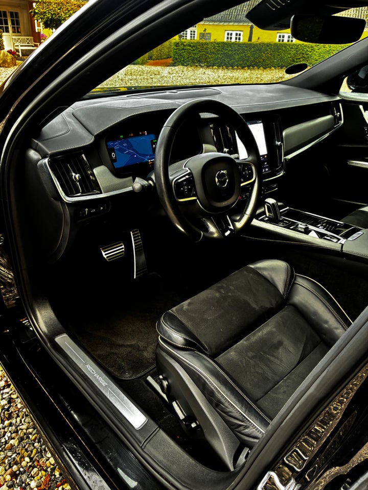 Volvo V90 2,0 T6 ReCharge R-Design aut. AWD 5d
