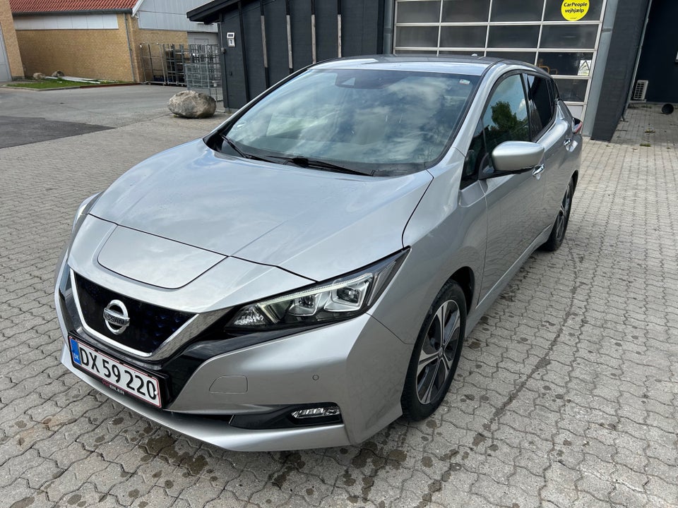 Nissan Leaf 40 Tekna 5d