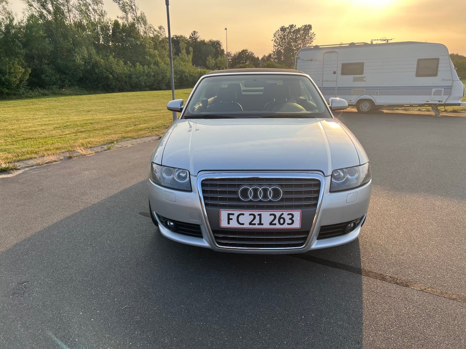 Audi A4 3,0 V6 Cabriolet Multitr. 2d