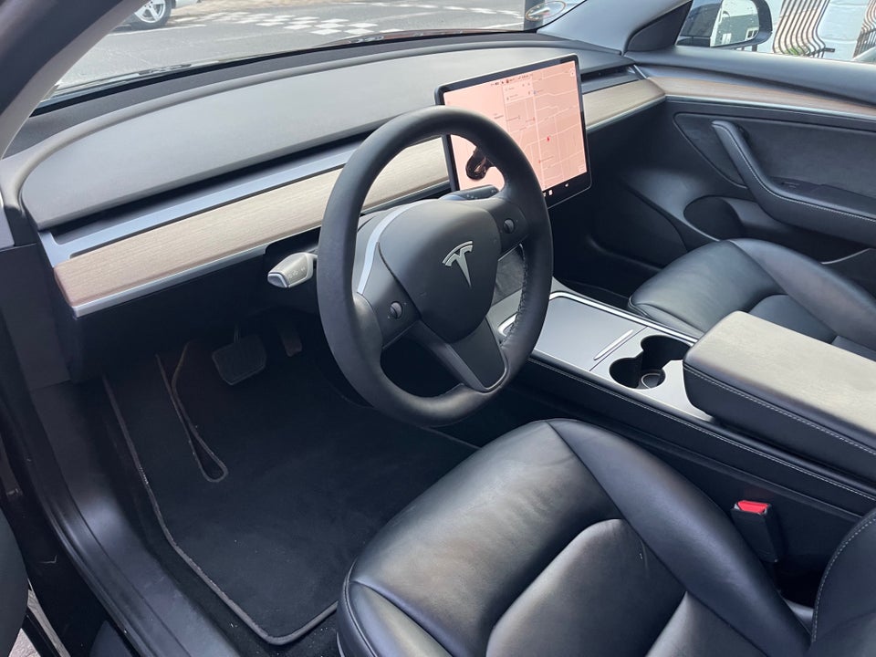 Tesla Model 3 Long Range AWD 4d