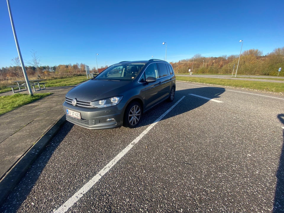 VW Touran 1,6 TDi 115 Comfortline DSG 7prs 5d
