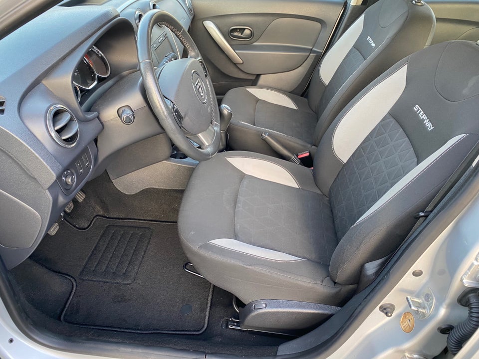 Dacia Sandero Stepway 0,9 TCe 90 Prestige 5d