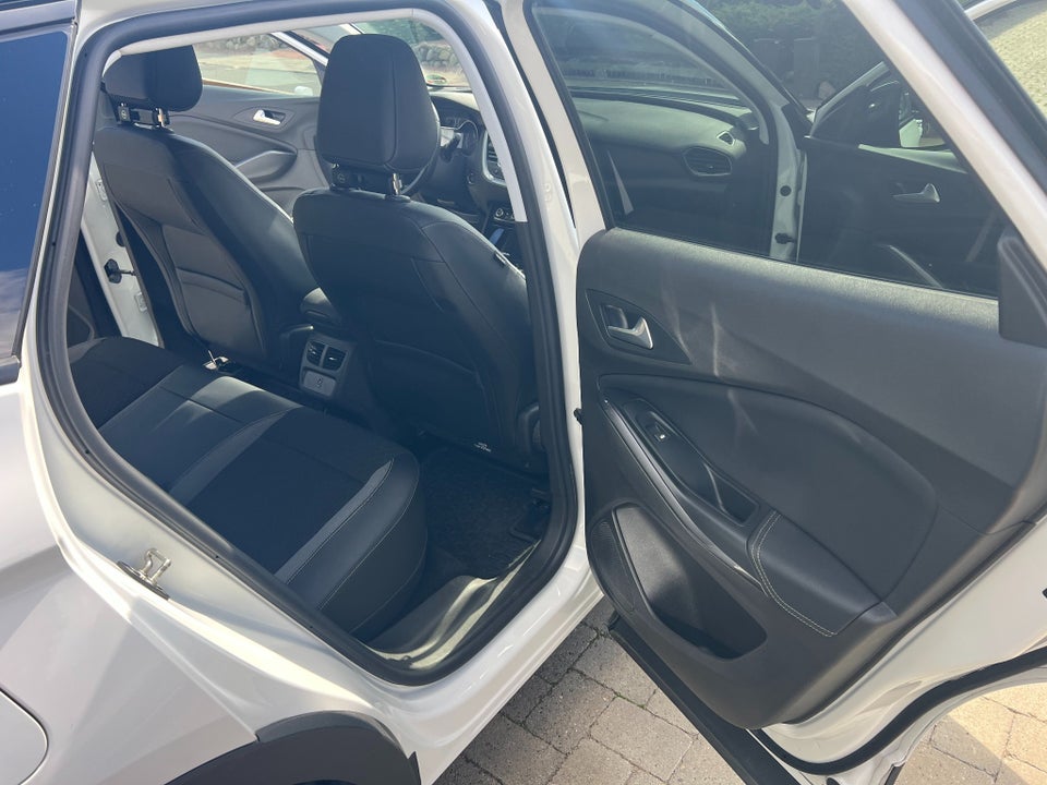 Opel Grandland X 1,6 Hybrid Ultimate aut. 5d