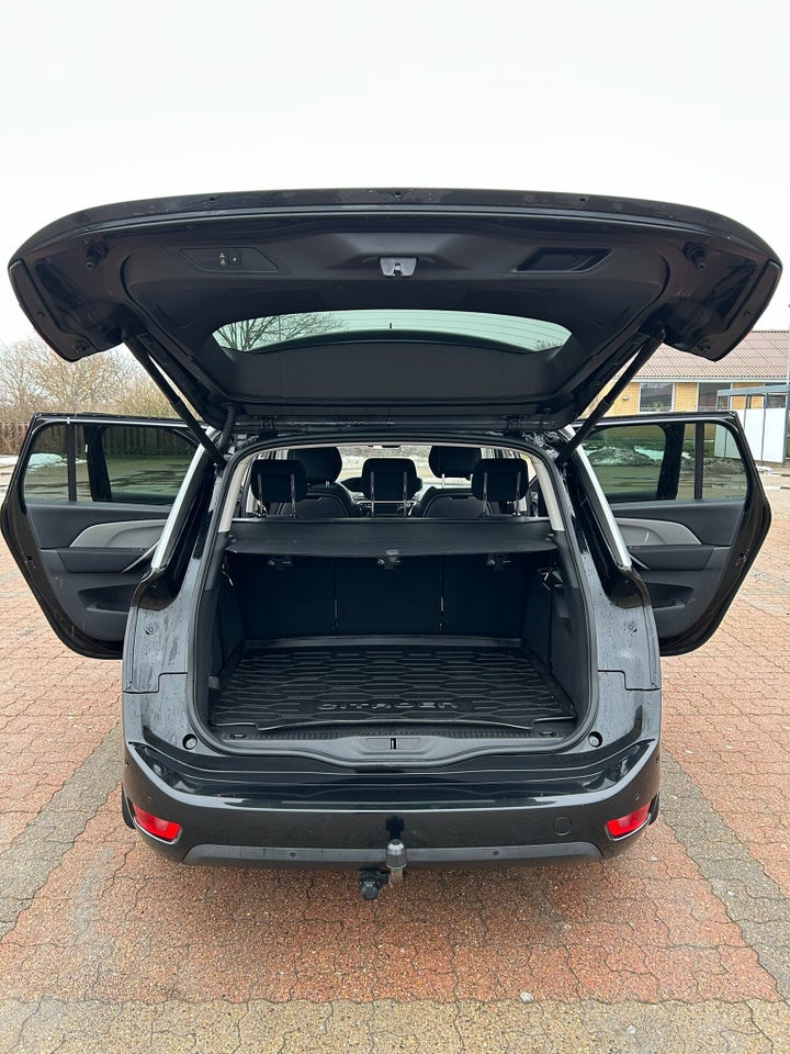 Citroën Grand C4 SpaceTourer 1,5 BlueHDi 130 VIP EAT8 7prs 5d