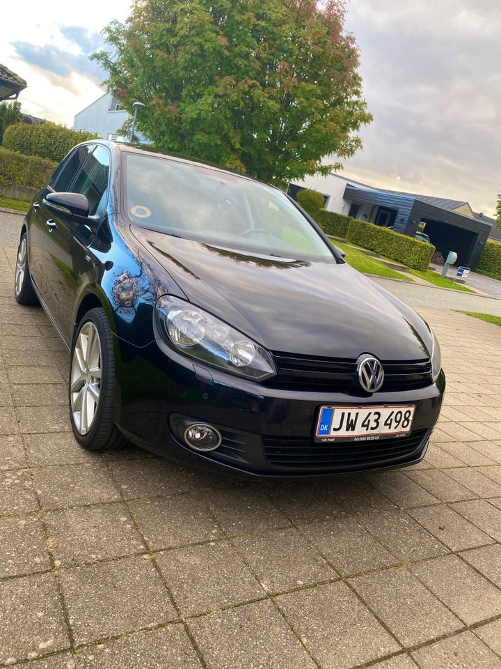 VW Golf VI 2,0 TDi 140 Match 5d