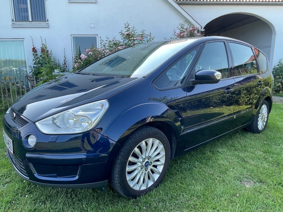 Ford S-MAX 2,0 Trend 5d