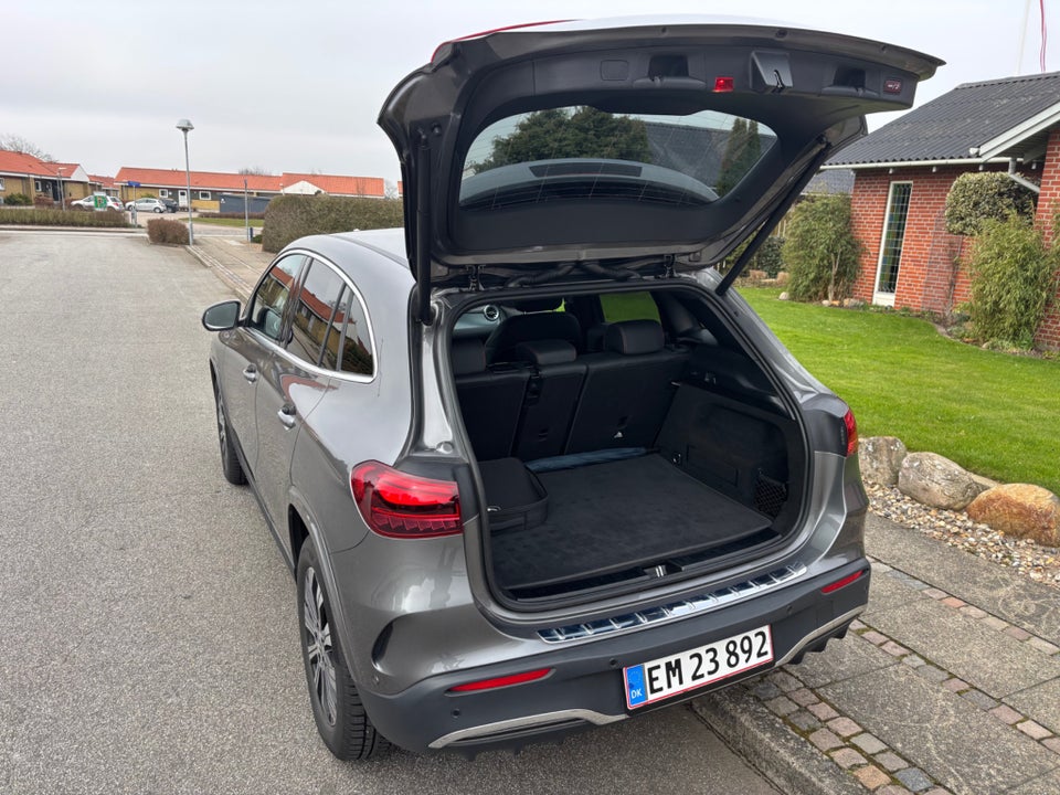 Mercedes EQA250+ AMG Line 5d