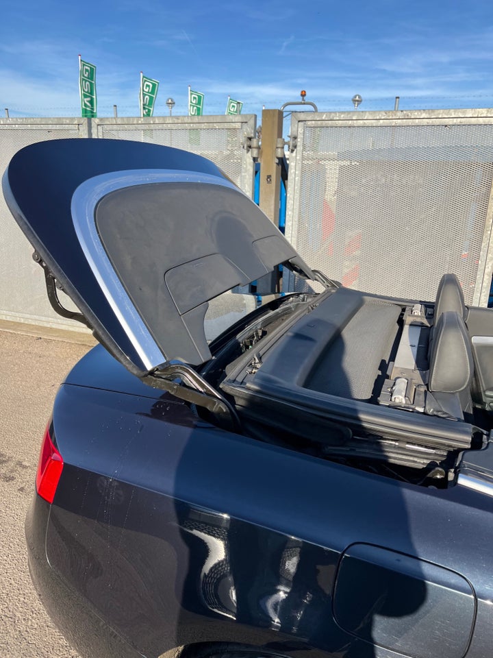 Audi A5 2,0 TDi S-line Cabriolet Multitr. 2d