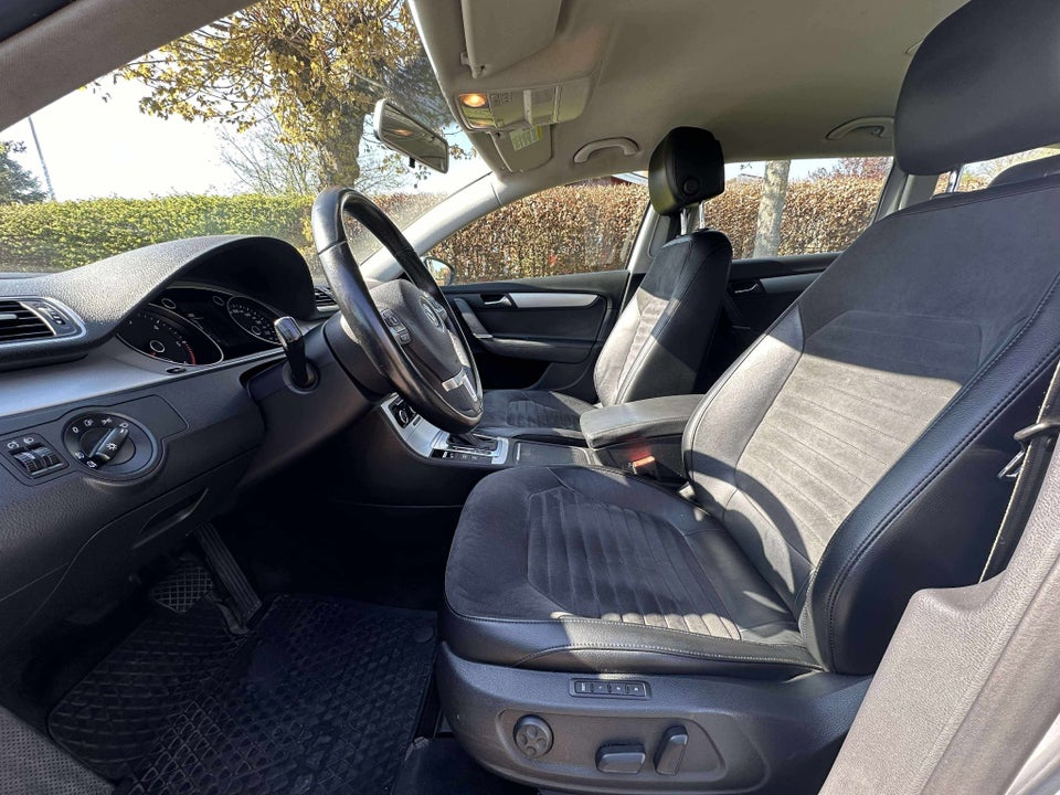 VW Passat 2,0 TDi 140 Highline Variant DSG BMT 5d