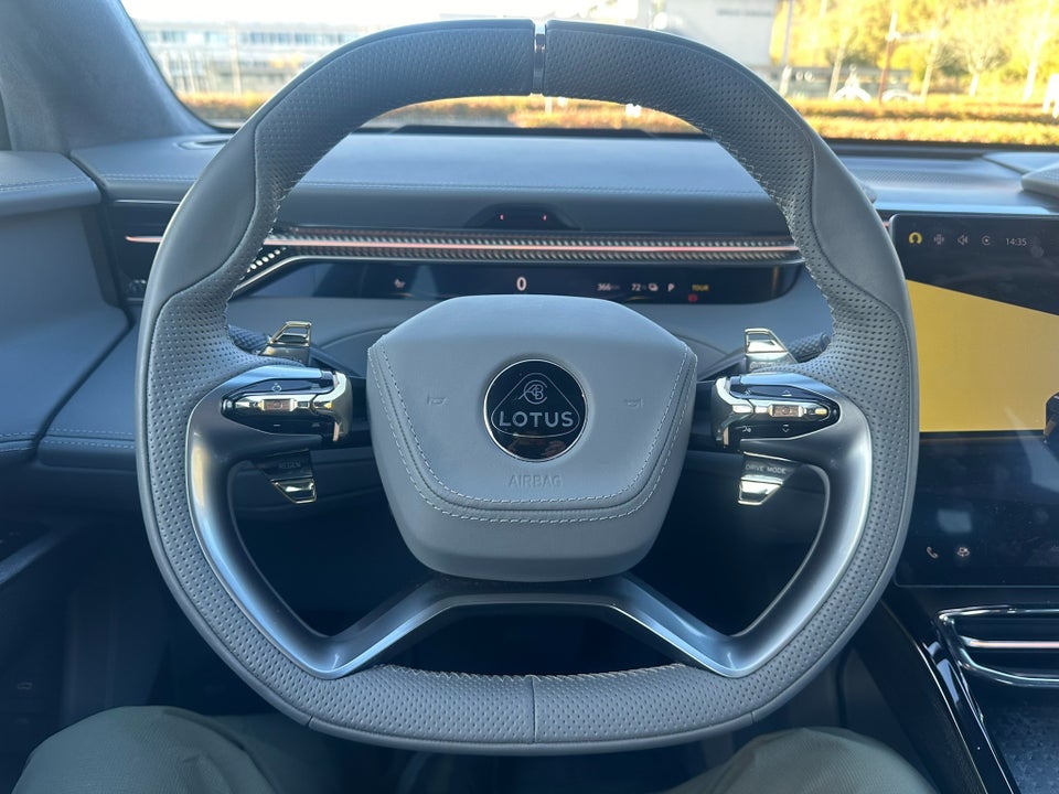 Lotus Eletre 5d