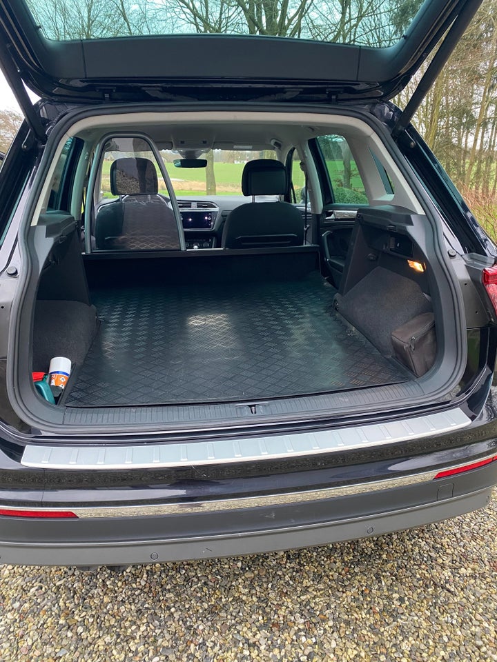 VW Tiguan 2,0 TDi 150 Highline DSG 4Motion Van 5d