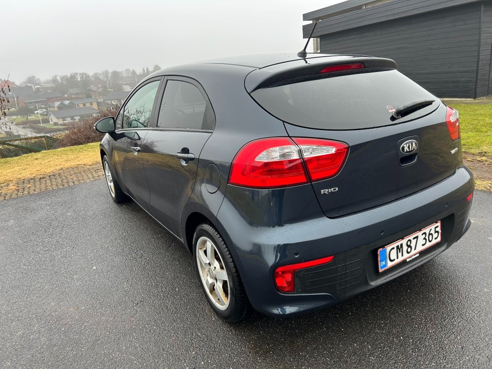 Kia Rio 1,2 CVVT Style+ Limited 5d