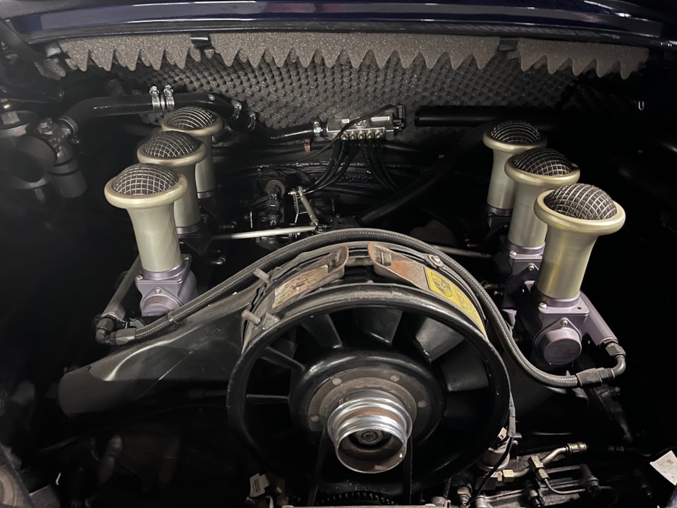 Porsche 911 2,4 Targa 2d