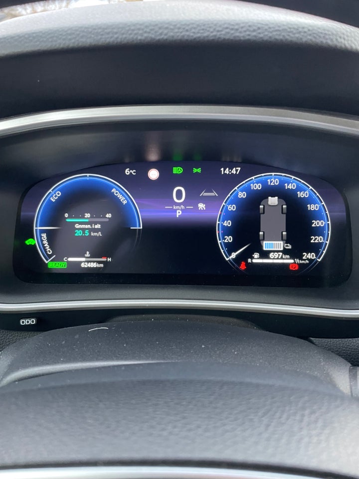 Toyota Corolla Cross 2,0 Hybrid Style Comfort CVT 5d