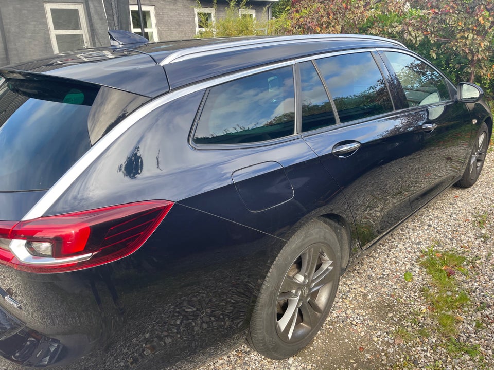 Opel Insignia 1,6 CDTi 136 Dynamic Sports Tourer 5d