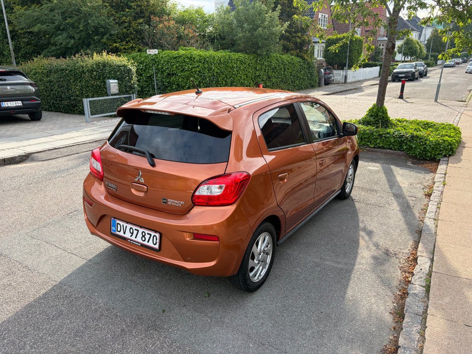 Mitsubishi Space Star 1,2 Intense CVT 5d