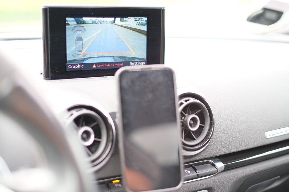 Audi RS3 2,5 TFSi Sportback quattro S-tr. 5d