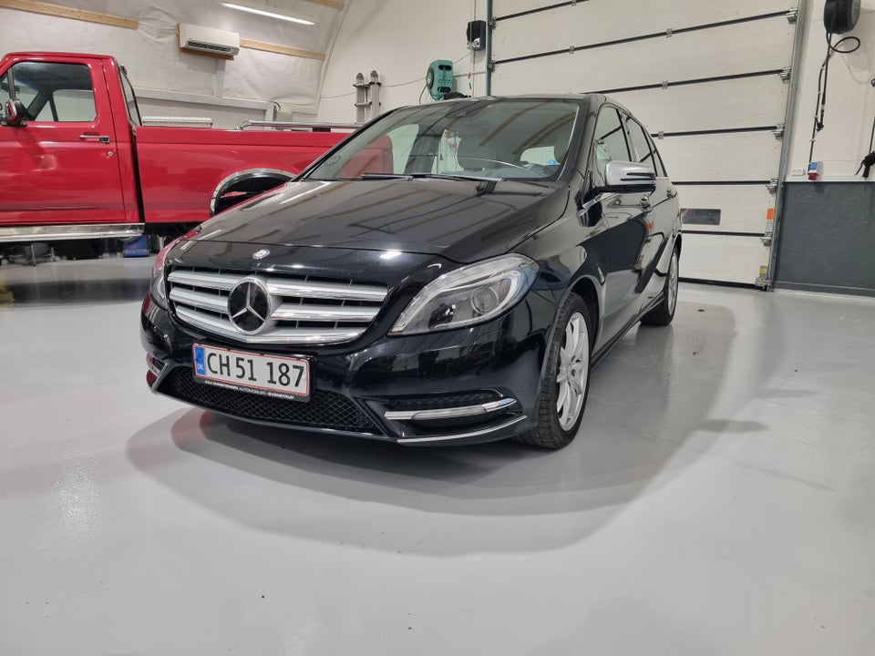 Mercedes B250 2,0 aut. 5d