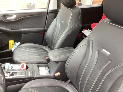 Ford Kuga 2,5 PHEV Vignale CVT 5d