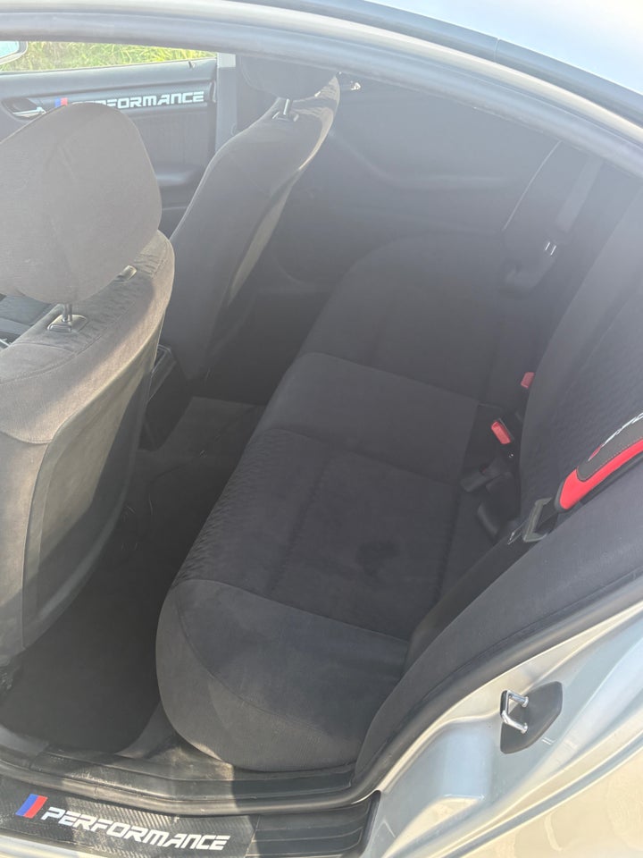 BMW 316i 1,9 4d