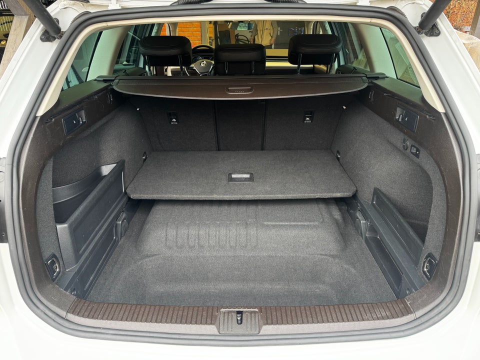 VW Passat 1,4 GTE Highline Variant DSG 5d