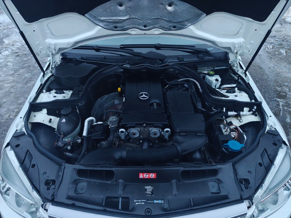 Mercedes C200 1,8 Kompressor Elegance stc. 5d