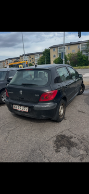 Peugeot 307 1,6 XR 5d