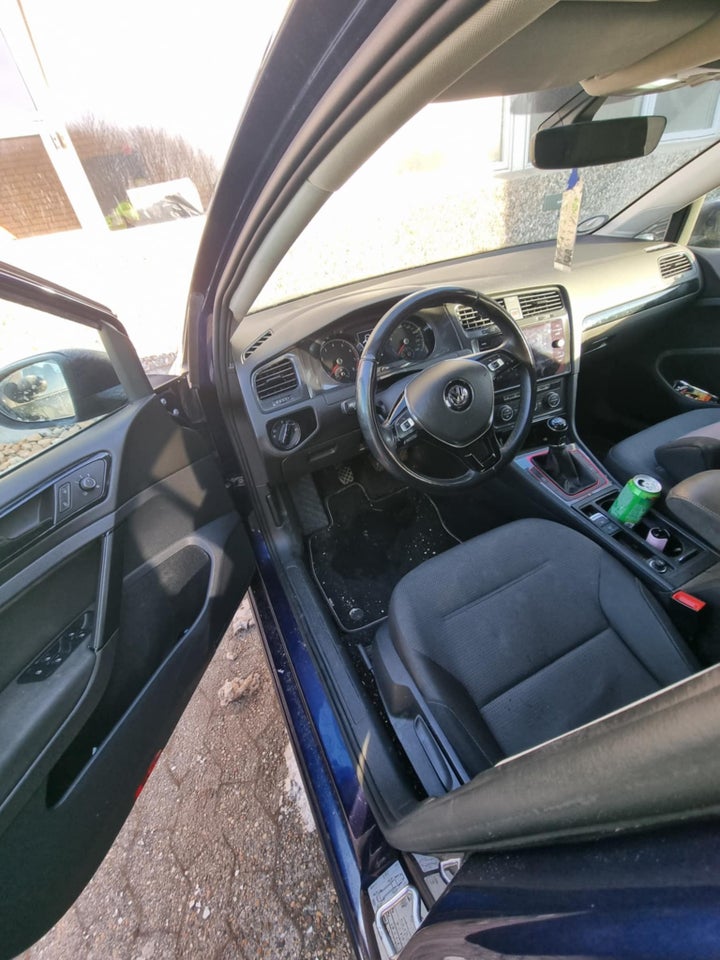 VW Golf VII 1,5 TSi 130 Comfortline 5d