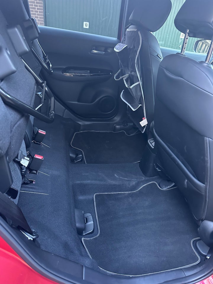 Honda Jazz 1,5 i-MMD Executive eCVT 5d