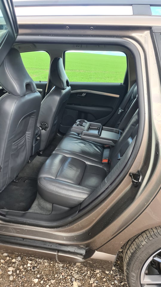 Volvo V70 3,0 T6 aut. AWD 5d