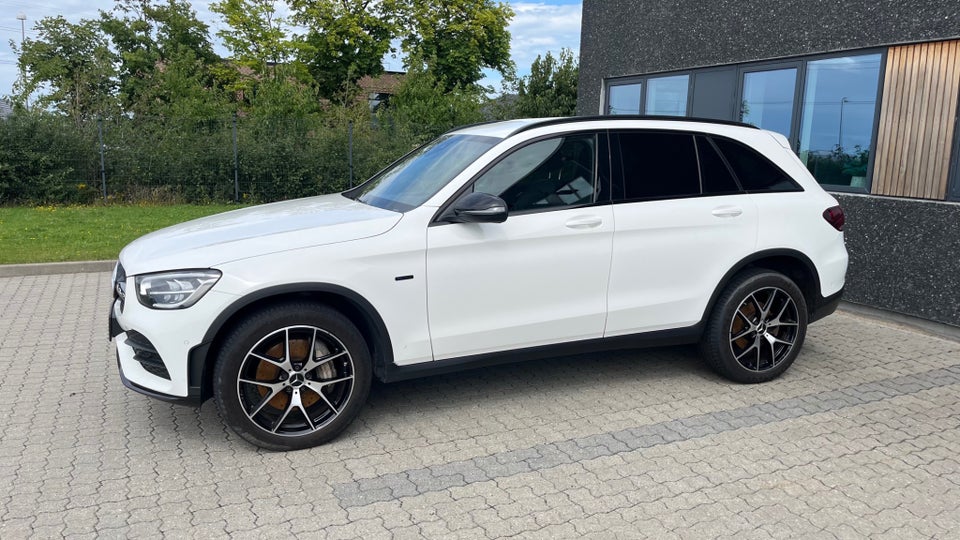 Mercedes GLC300 de 2,0 aut. 4Matic 5d