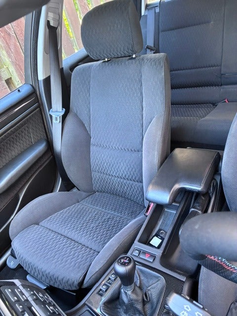 BMW 330i 3,0 Touring 5d