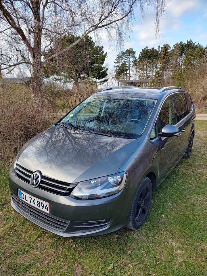 VW Sharan 2,0 TDi 140 Highline DSG BMT 7prs 5d