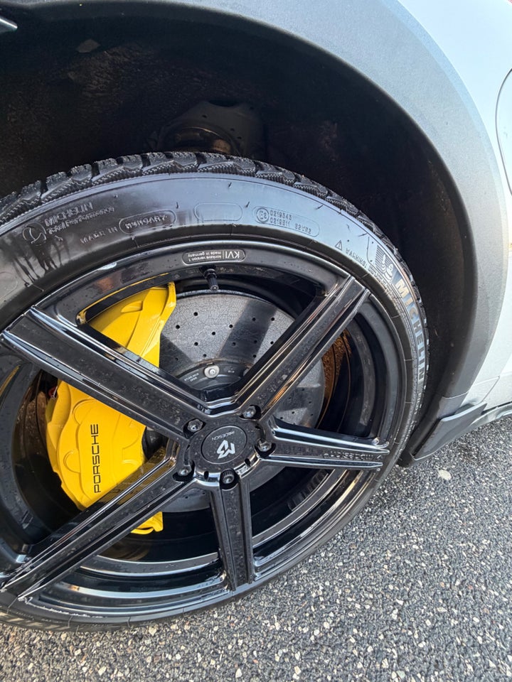 Porsche Taycan 4S Performance+ Cross Turismo 5d