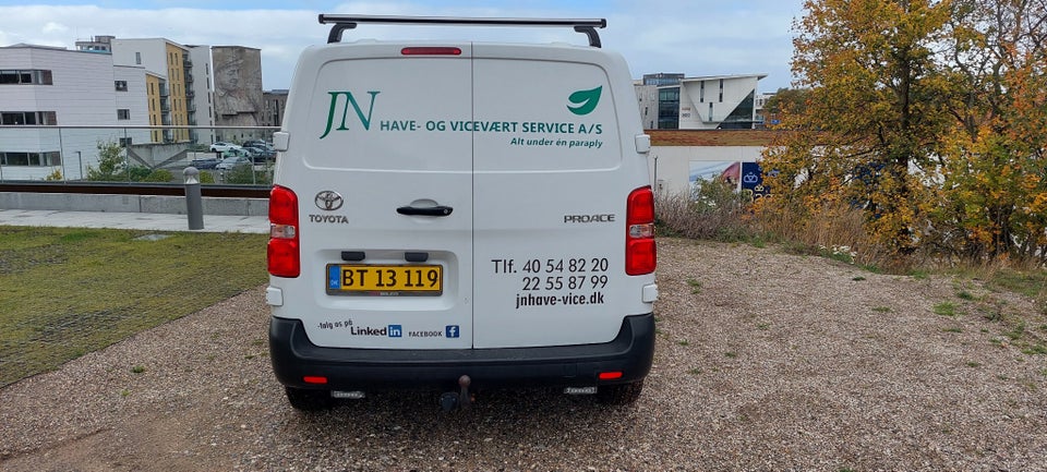 Toyota ProAce 2,0 D 120 Medium Comfort 5d