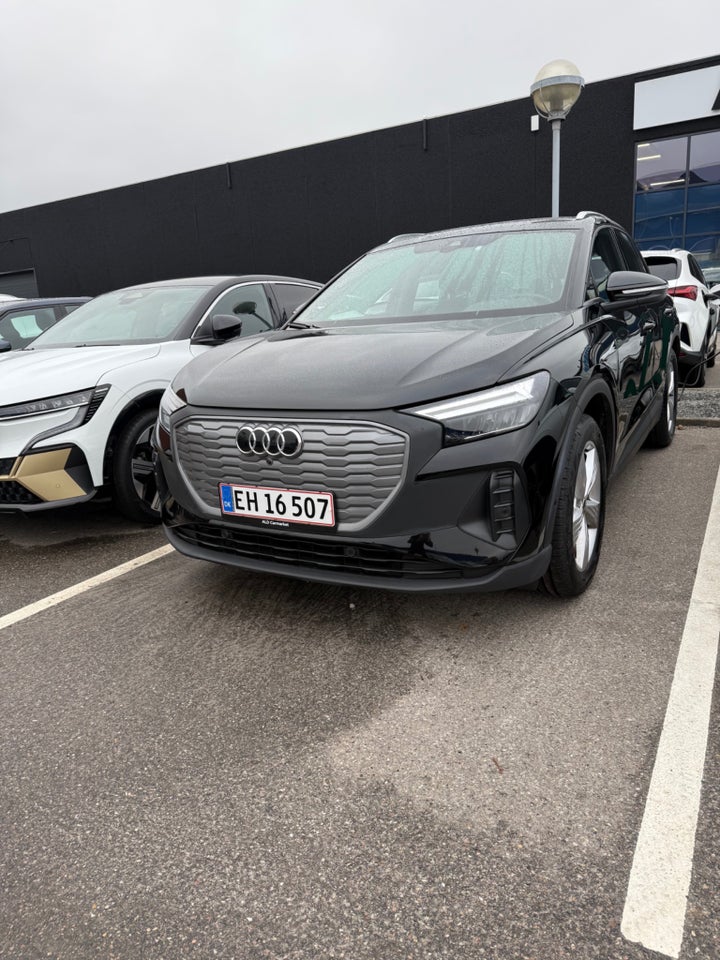 Audi Q4 e-tron 40 Attitude 5d