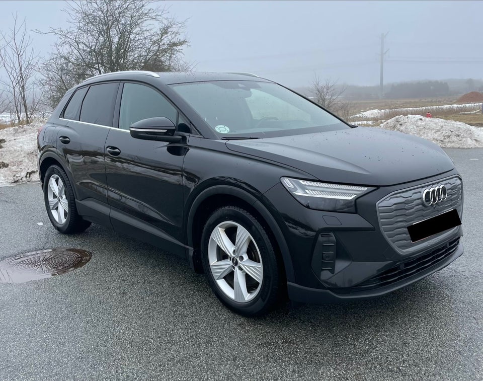 Audi Q4 e-tron 40 Proline 5d