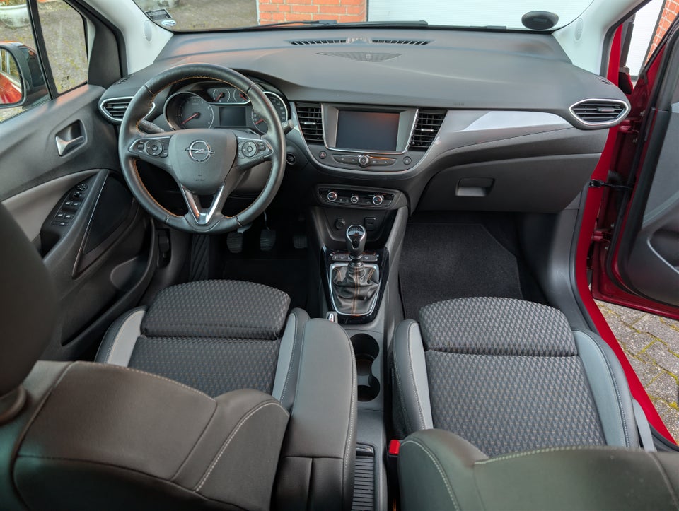 Opel Crossland X 1,2 T 110 Sport 5d